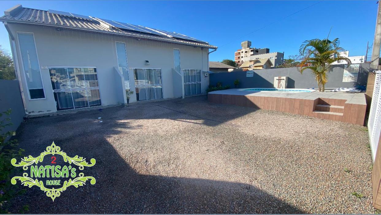 Villa Sobrados Aconchegante Com Piscina "Natisashouse" Bombinhas Esterno foto